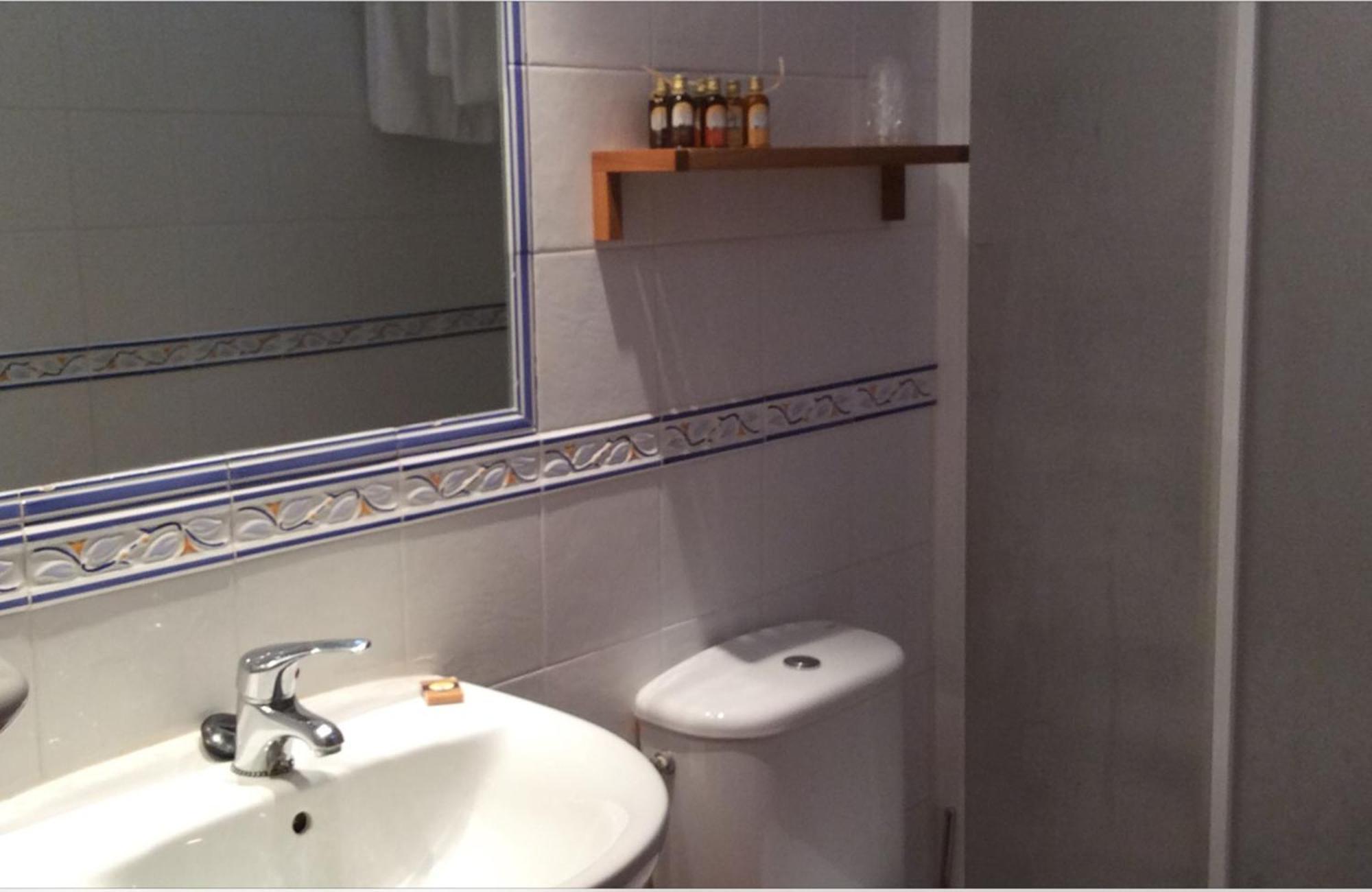 Hotel Rural Los Roturos Maestu Kültér fotó